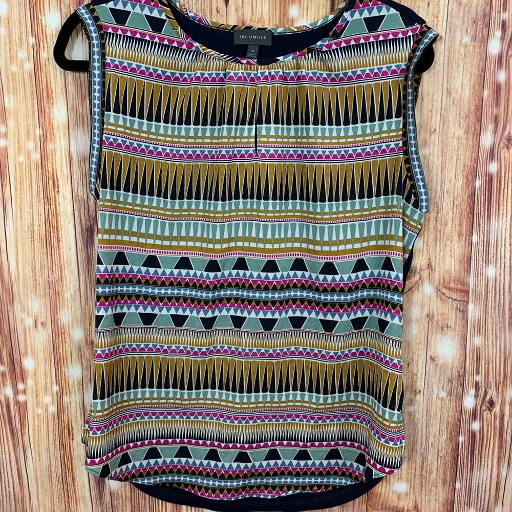 The Limited Top Aztec Geometric Print Size Medium